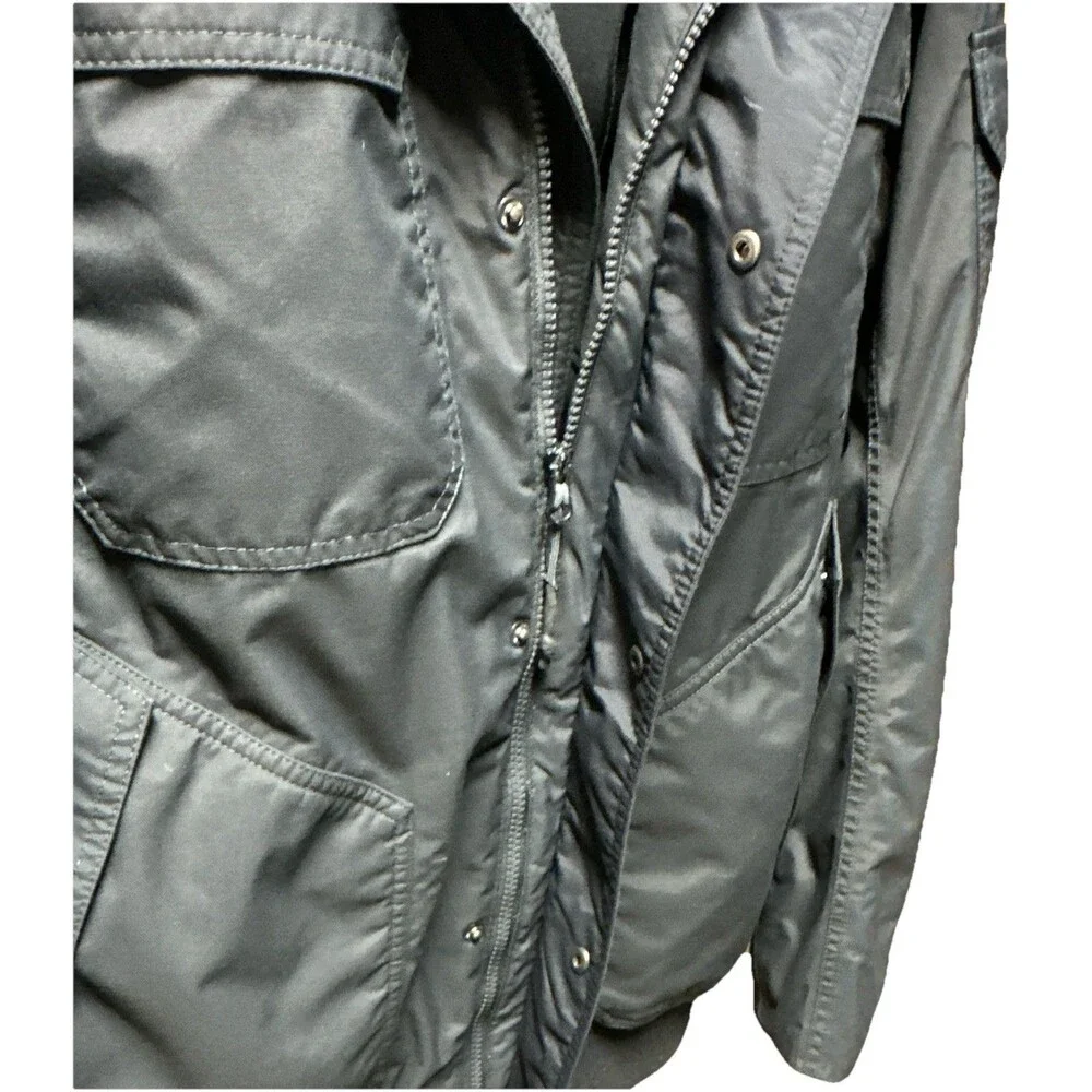 The North Face 550 Down Jacket Men’s M Black Hooded Goose Down Winter Parka